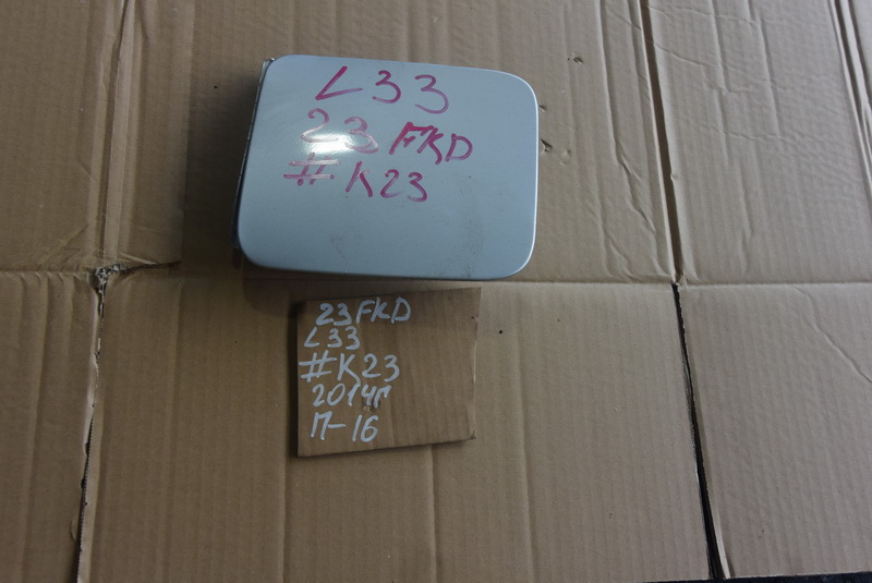 Лючок бензобака Nissan Teana L33