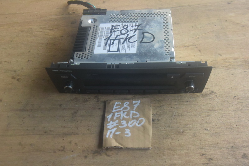 Магнитофон BMW 1-series