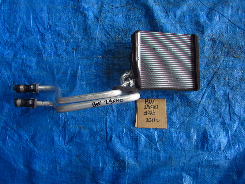 Радиатор печки Volvo V70 BW