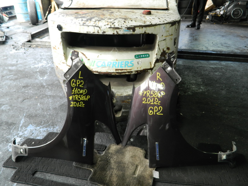 Крыло Honda Fit Shuttle