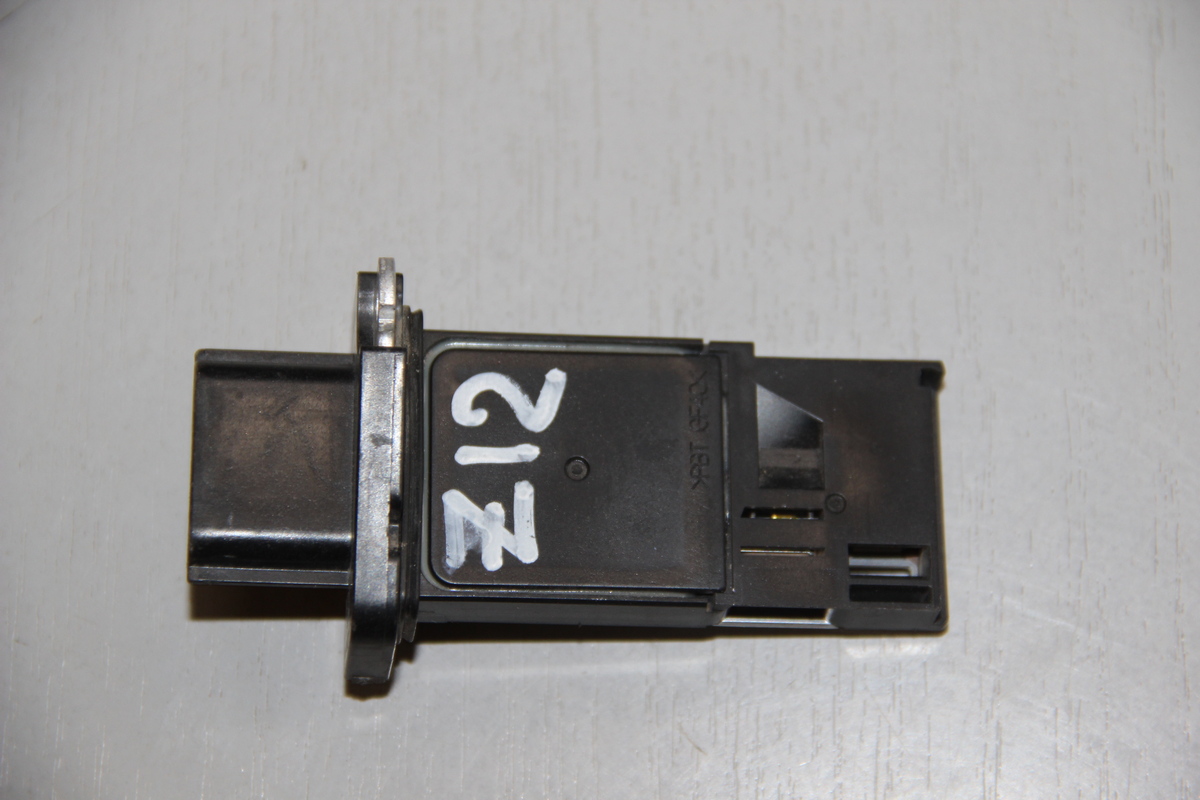 Дмрв Nissan Cube