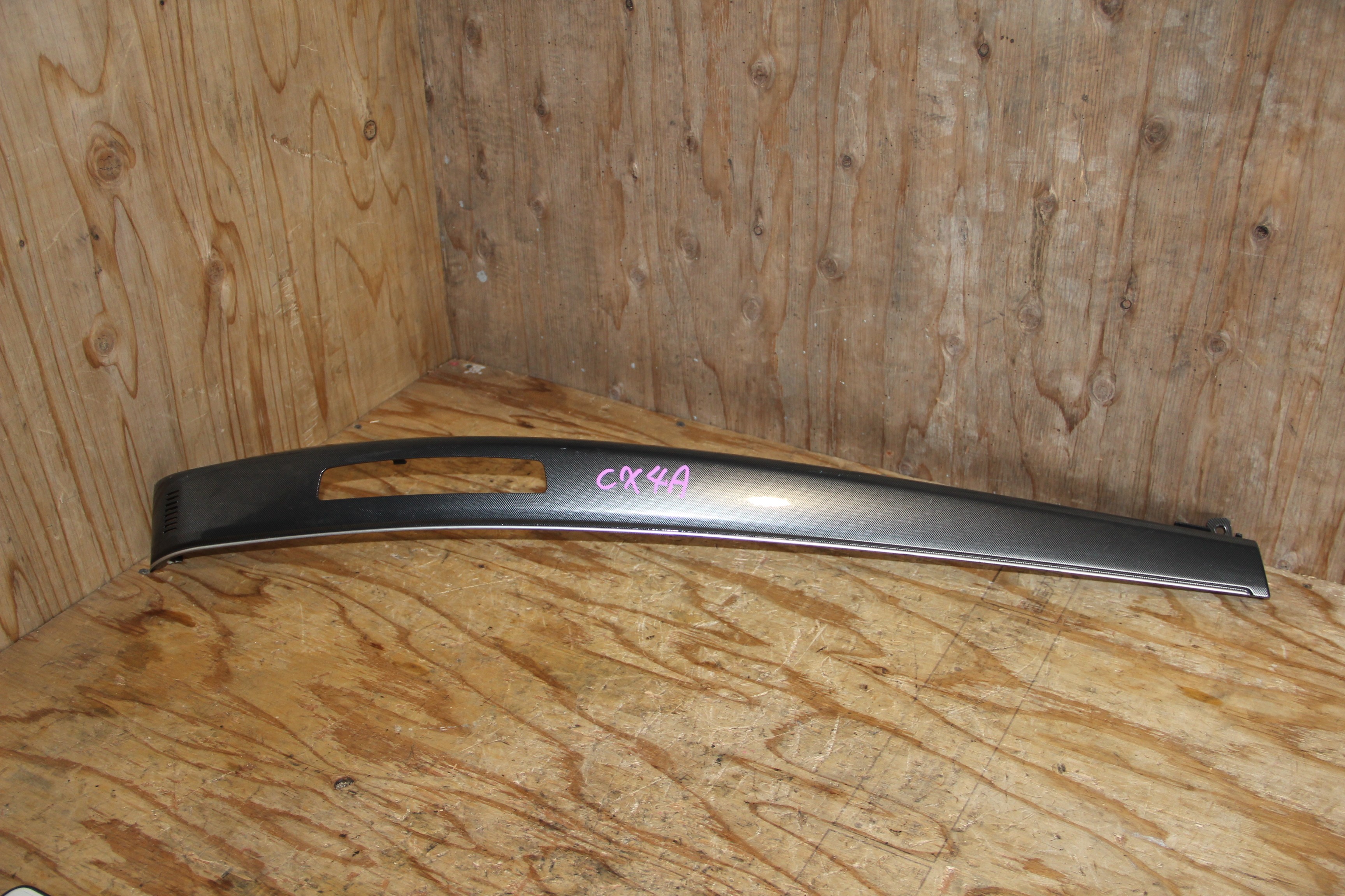 Пластик салона Mitsubishi Lancer