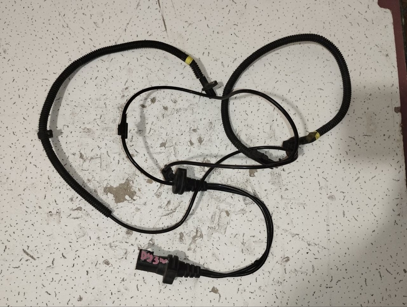 Датчик АБС Mazda Demio DY3W