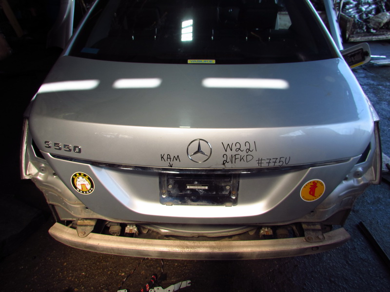 Крышка багажника Mercedes-benz S-class W221
