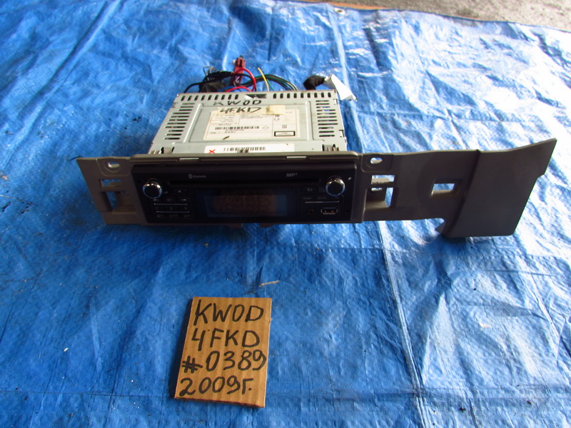 Магнитофон Renaut Kangoo KW0D