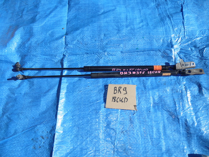 Амортизатор задней двери Subaru Legacy