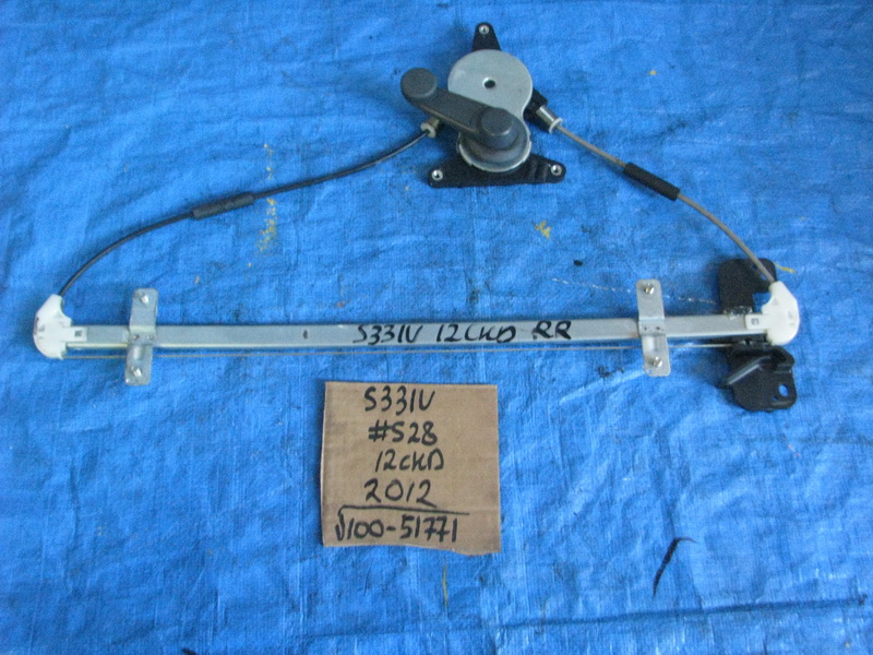 Стеклоподъемник Daihatsu Hijet S331V