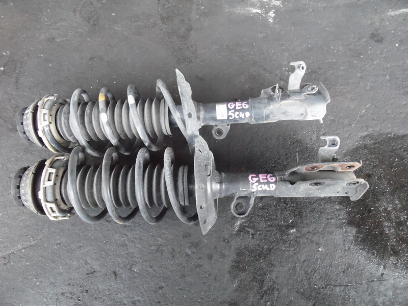 Стойка Honda Fit