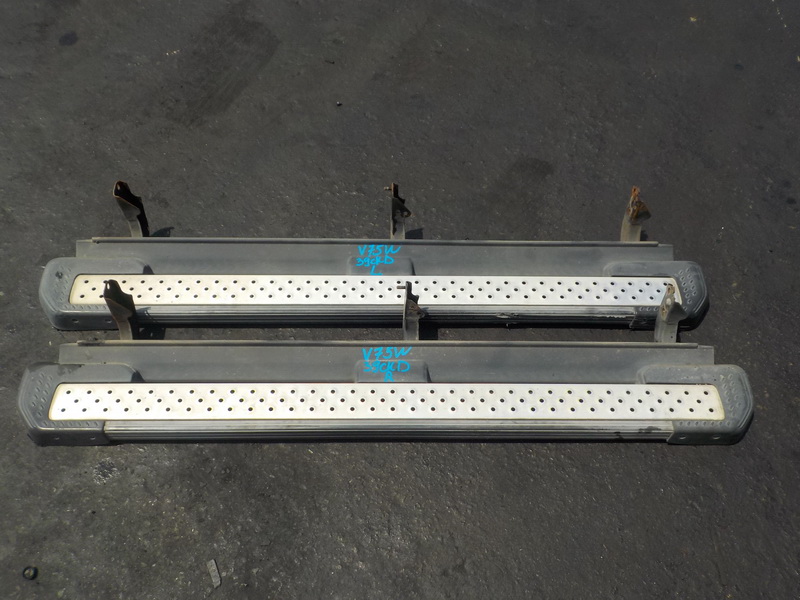 Подножка Mitsubishi Pajero V75W