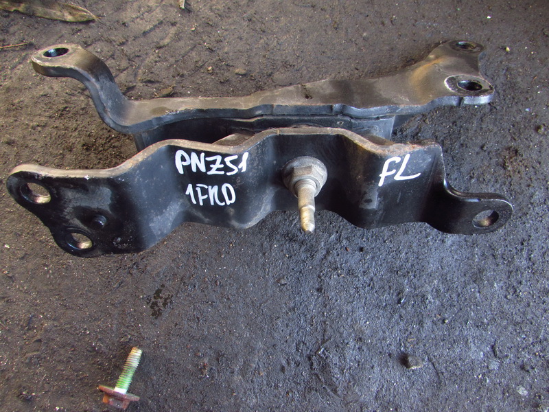 Подушка двигателя Nissan Murano PNZ51