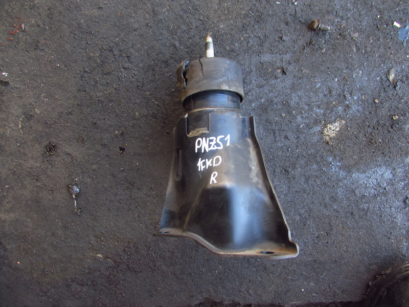 Подушка двигателя Nissan Murano