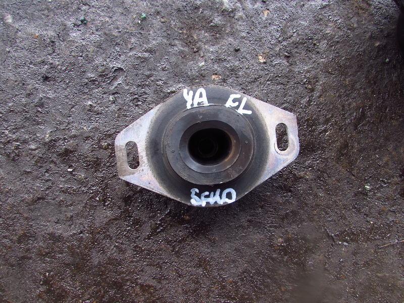 Подушка двигателя Peugeot 308