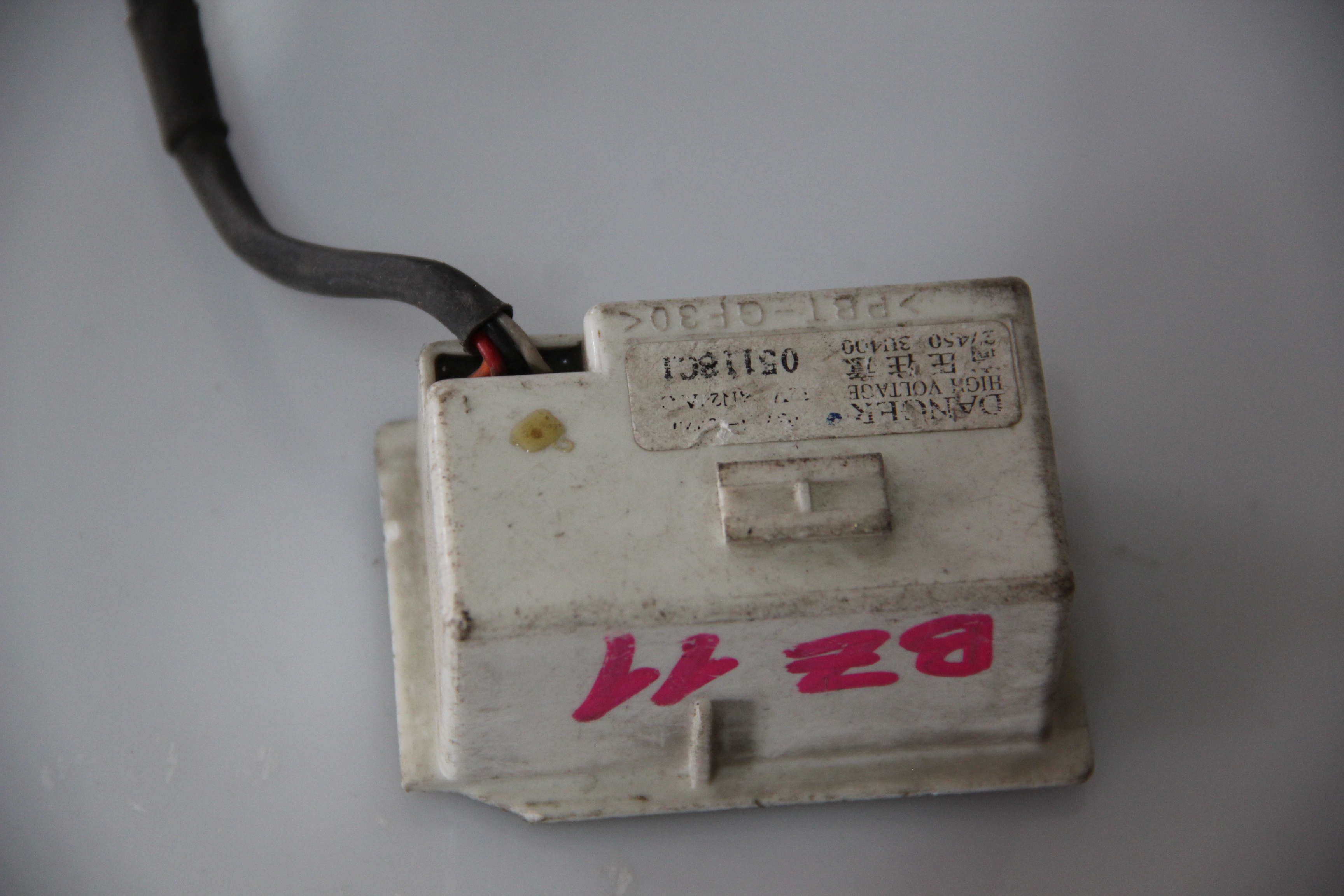 Ионизатор Nissan Cube BZ11