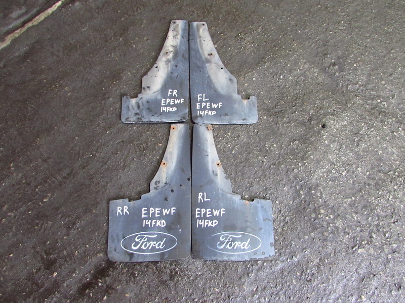 Брызговики комплект Ford Escape EPEWF