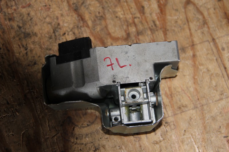 Блок управления подрулевых переключателей Volkswagen Touareg