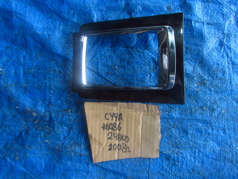 Консоль КПП Mitsubishi Lancer CY4A