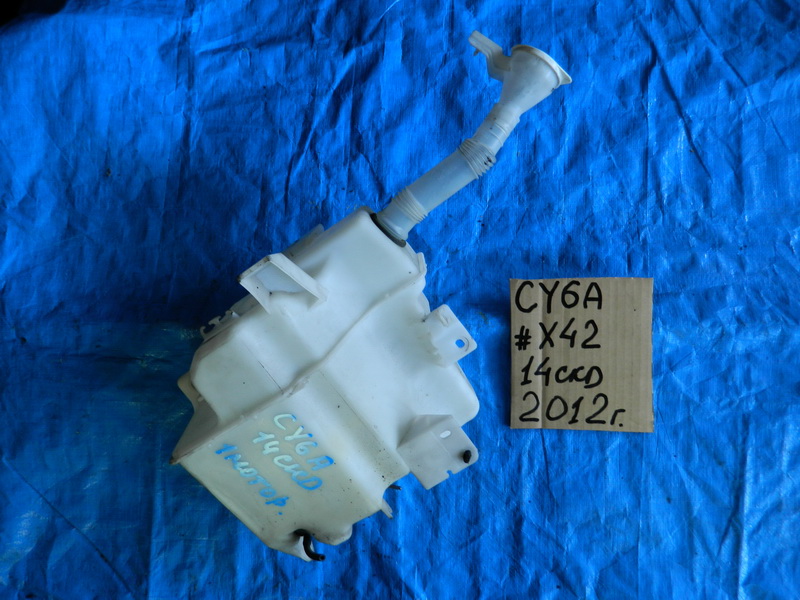 Бачок стеклоомывателя Mitsubishi Lancer CY6A