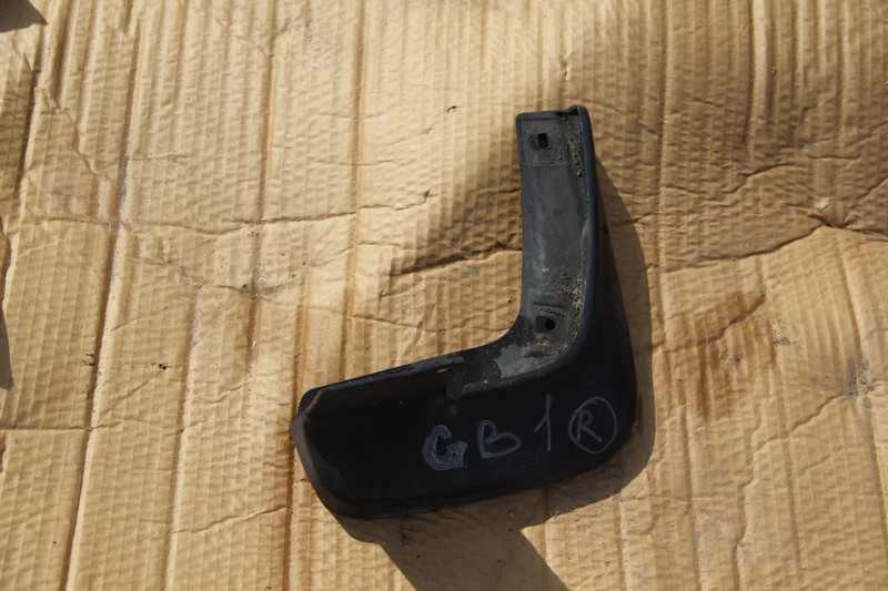 Брызговик Honda Mobilio GB1
