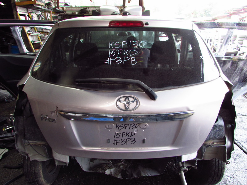 Дверь задняя Toyota Vitz KSP130