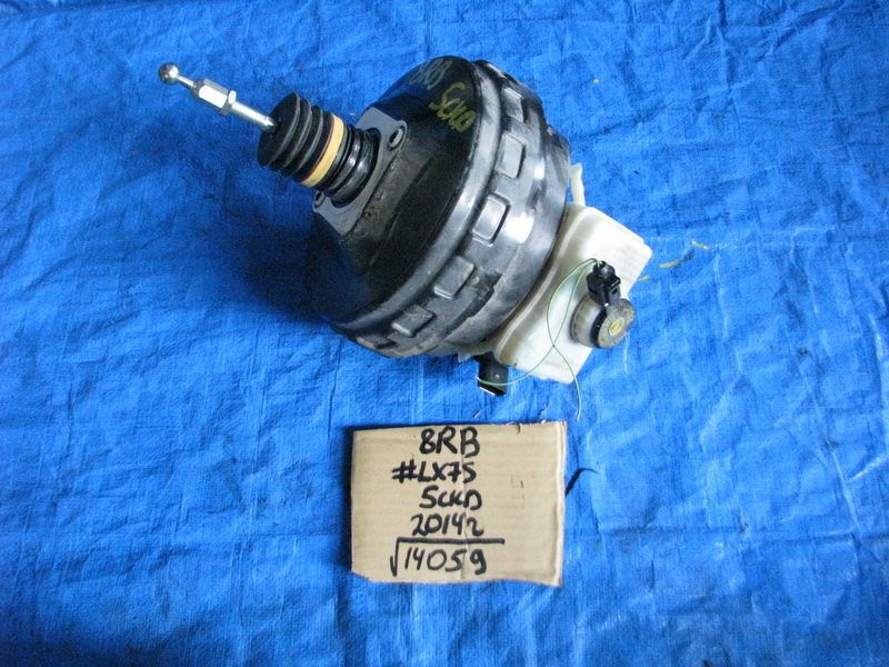 Главный тормозной цилиндр Audi Q5