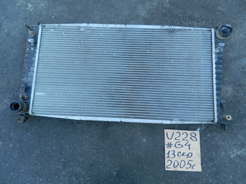 Радиатор двигателя Lincoln Navigator U228