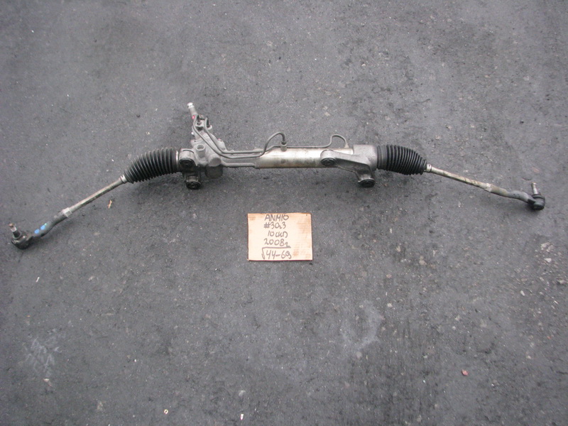 Рулевая рейка Toyota Isis ANM10