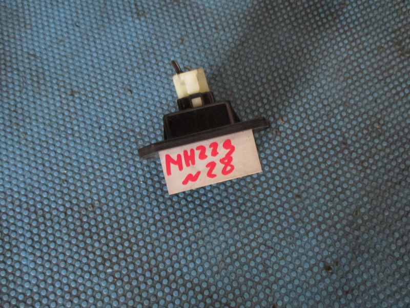 Резистор печки Suzuki Wagon R Stingray MH22S
