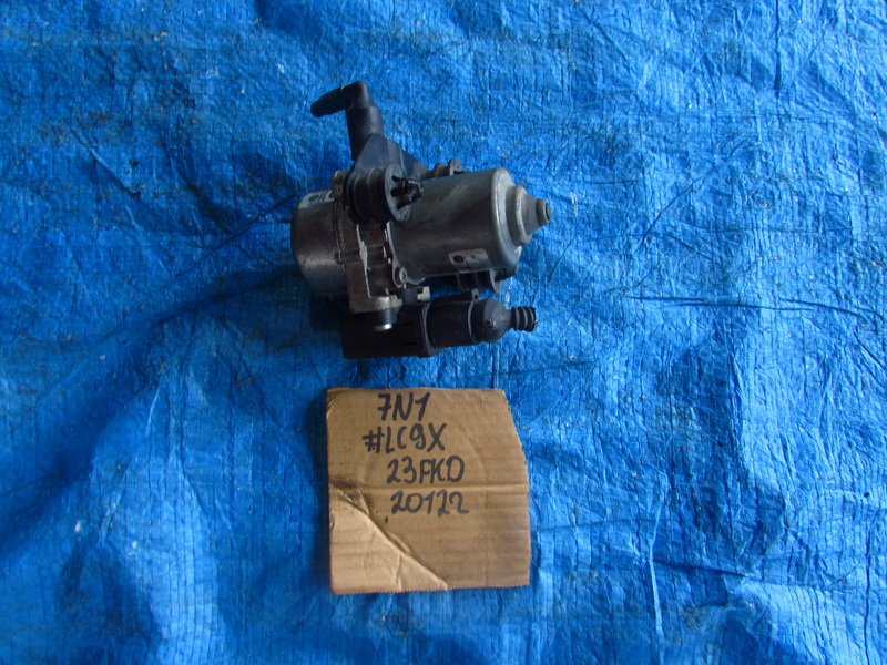 Вакуумный насос тормозной системы Volkswagen Sharan 7N1