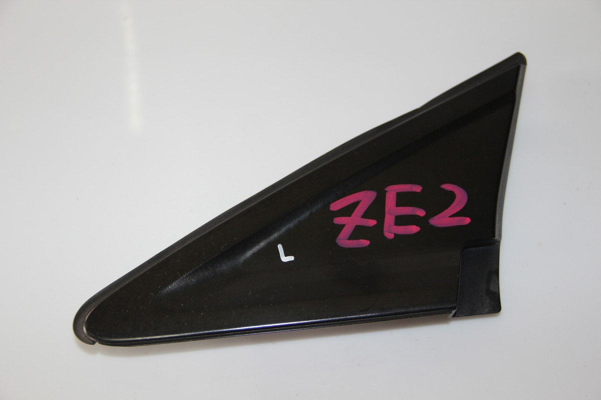 Заглушка на крыло Honda Insight