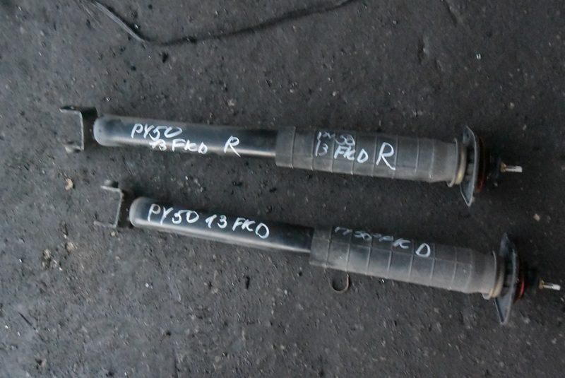 Амортизатор Nissan Fuga