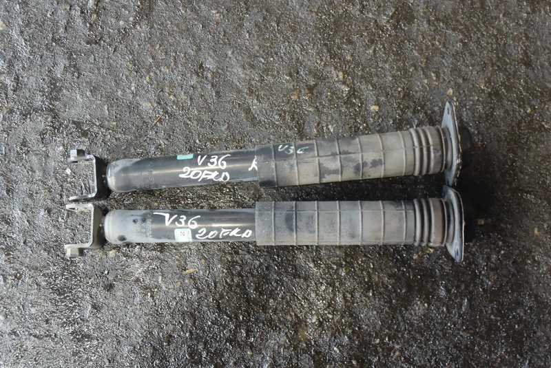 Амортизатор Nissan Skyline