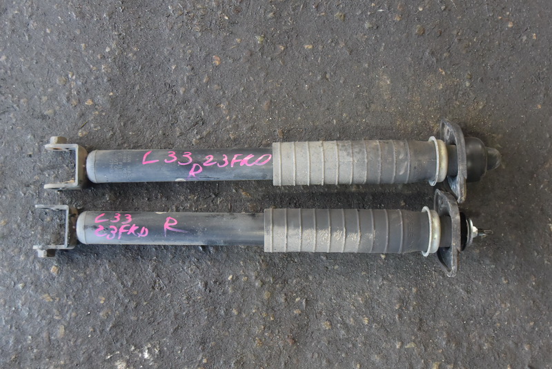 Амортизатор Nissan Teana L33