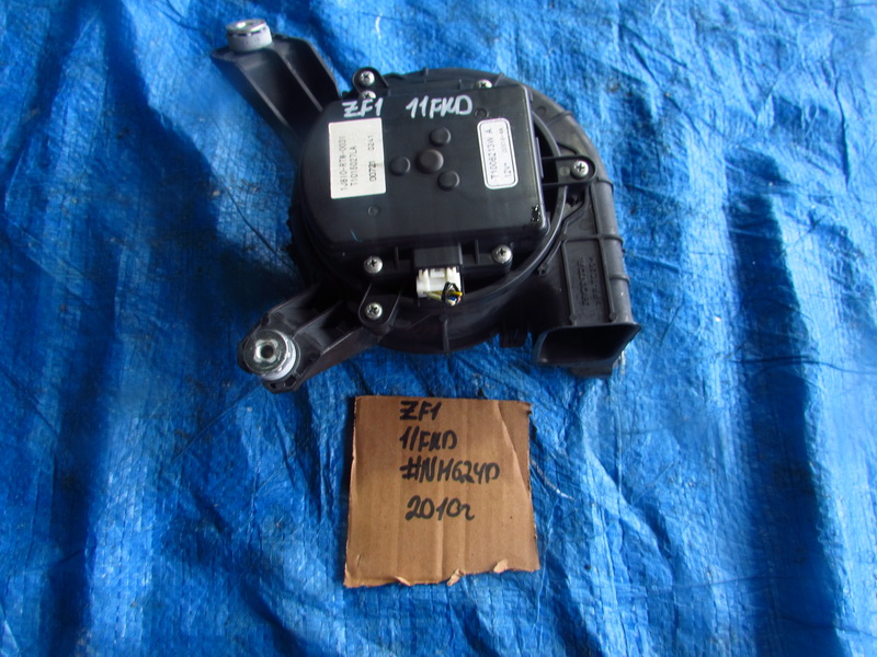 Мотор охлаждения батареи Honda Cr-z ZF1