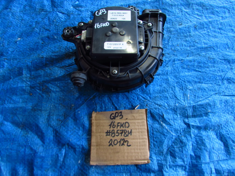 Мотор охлаждения батареи Honda Freed GP3