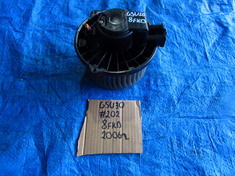 Моторчик печки Toyota Harrier