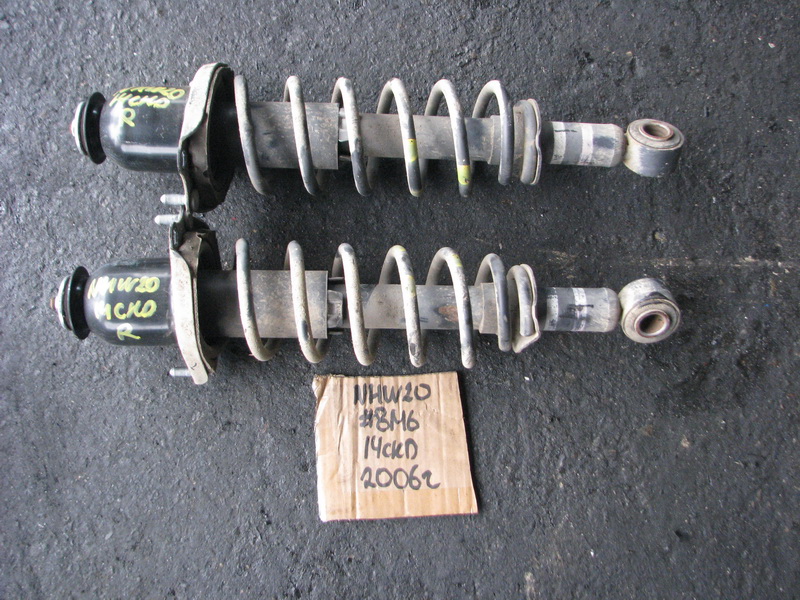 Стойка Toyota Prius