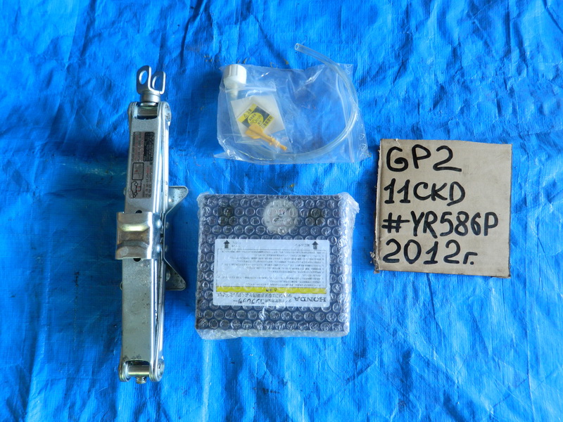 Компрессор для колес Honda Fit Shuttle GP2