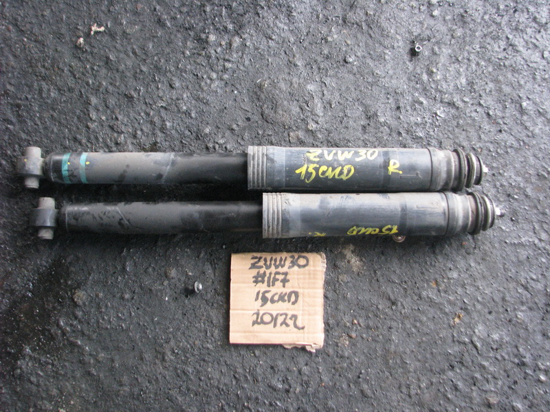 Амортизатор Toyota Prius