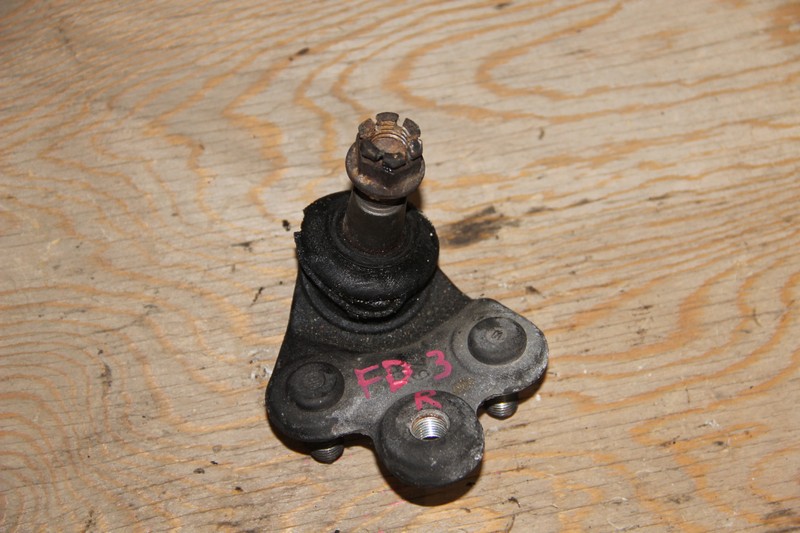 Шаровая опора Honda Civic FD3
