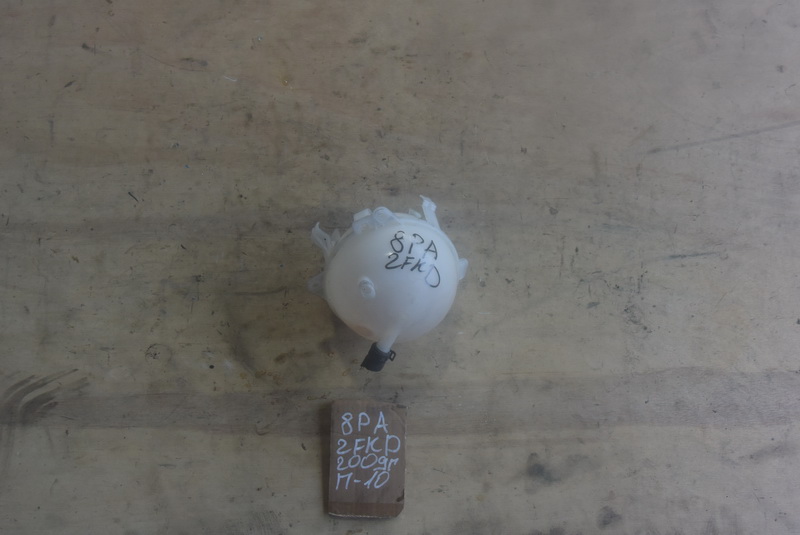 Бачок расширительный Audi A3 8PA