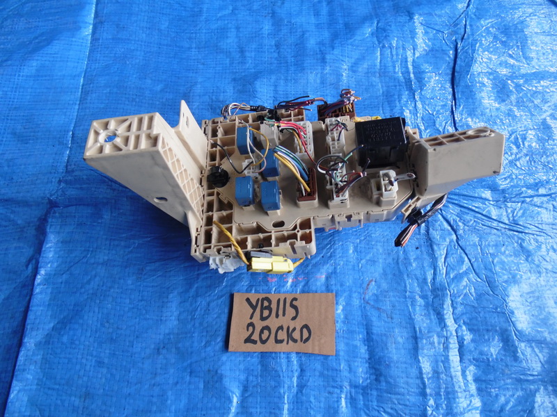 Блок предохранителей Suzuki Sx4 YB11S