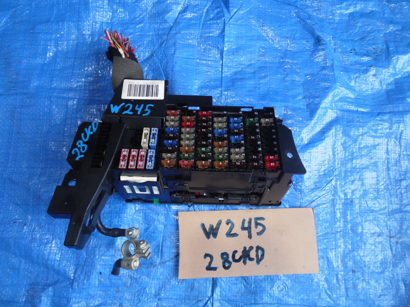 Блок предохранителей Mercedes-benz B-class W245