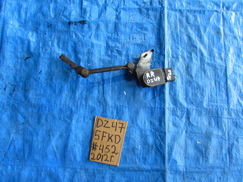 Датчик положения кузова Volvo Xc60 DZ47