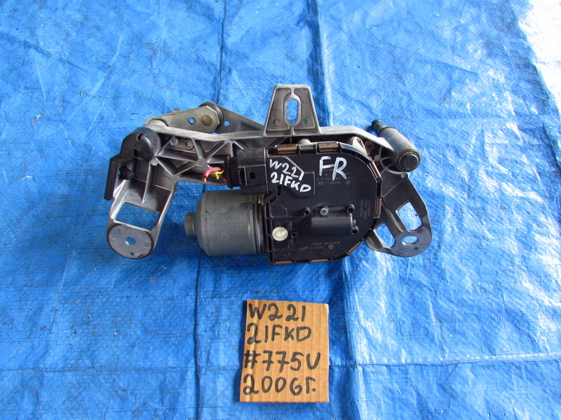 Моторчик стеклоотчистителя Mercedes-benz S-class