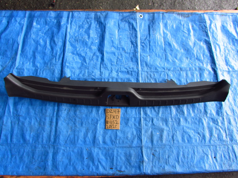 Накладка замка багажника Volvo Xc60 DZ47