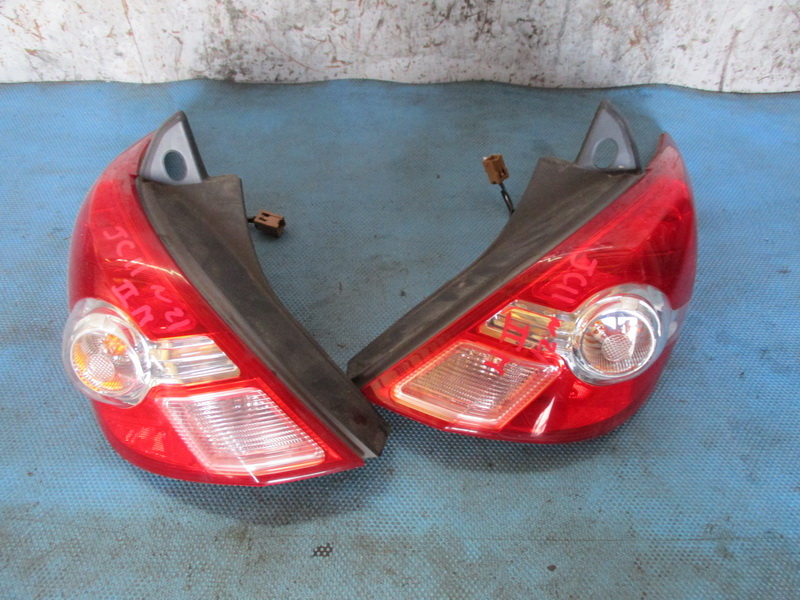 Стоп-сигнал Nissan Tiida JC11