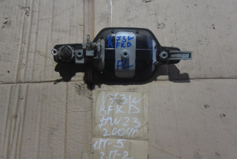 Ручка двери Mitsubishi Pajero