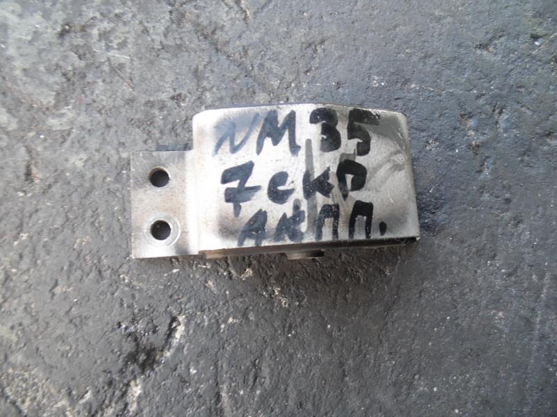 Подушка АКПП Nissan Stagea NM35