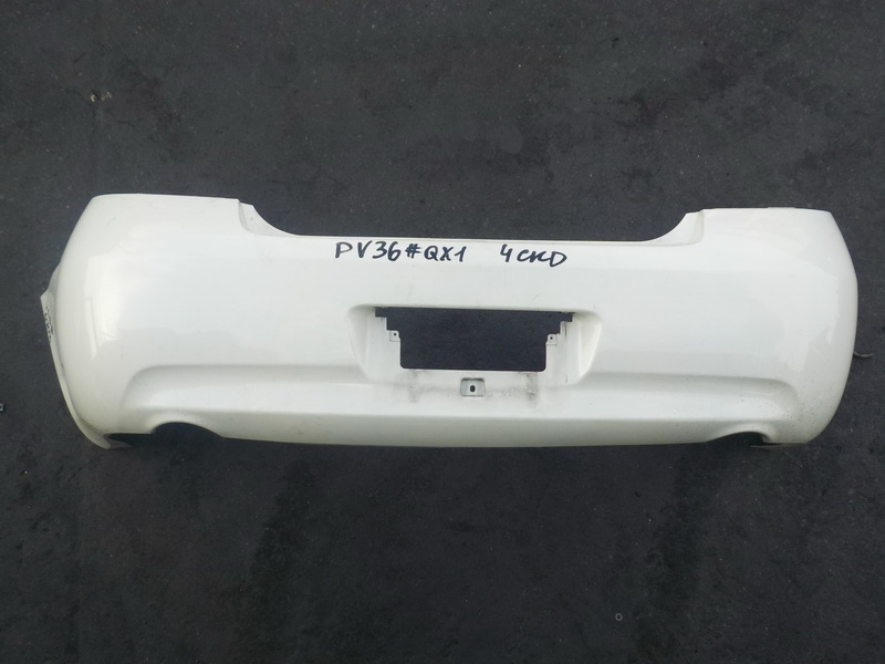 Бампер Nissan Skyline