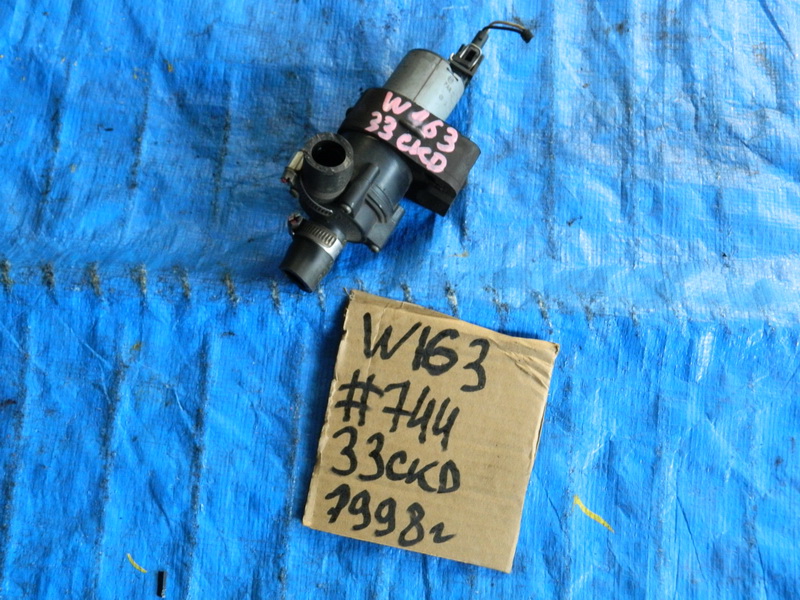 Помпа Mercedes-benz M-class W163
